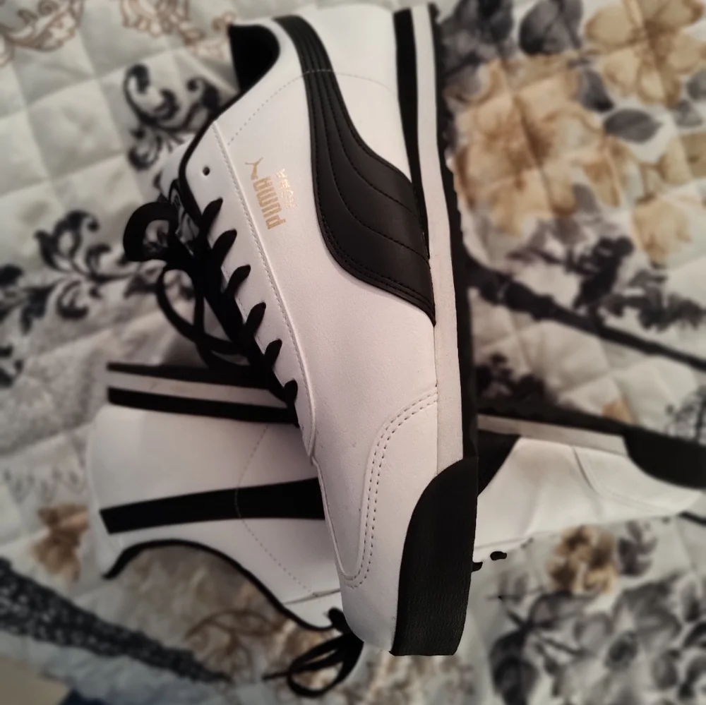 Puma Roma Shoes - Picture 3 of 4
